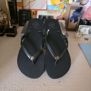 Tory Burch Flip Flops 6 M Discontinued design